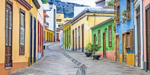 Los Llanos de Aridane colorfull houses